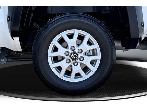 Used 2024 Toyota Tacoma SR5 RWD image 40