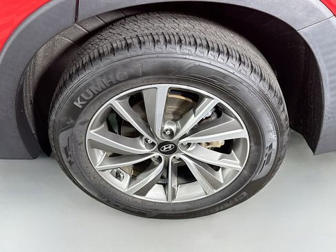 Used 2020 Hyundai Santa Fe SEL w/ Convenience Package image 34