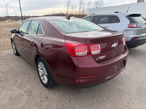 Used 2015 Chevrolet Malibu LT w/ Power Convenience Package image 8