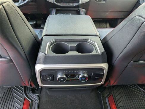 Used 2023 Ford Expedition Limited AWD/4WD image 19