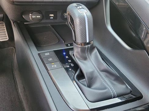 Used 2025 Hyundai Elantra N FWD image 17