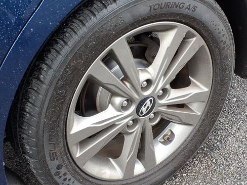 Used 2018 Hyundai Elantra Value Edition image 12