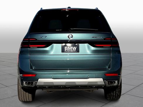 Used 2026 BMW X7 xDrive40i image 4