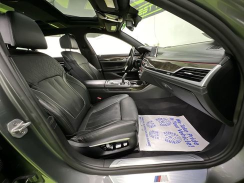 Used 2016 BMW 750i xDrive AWD/4WD image 29