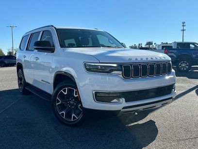 Used 2023 Jeep Wagoneer Series III w/ Preferred Equipment Group