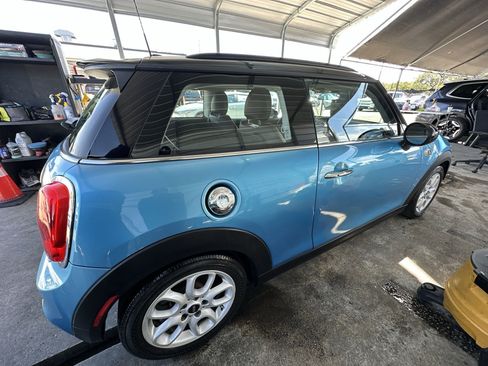 Used 2015 MINI Cooper S image 22
