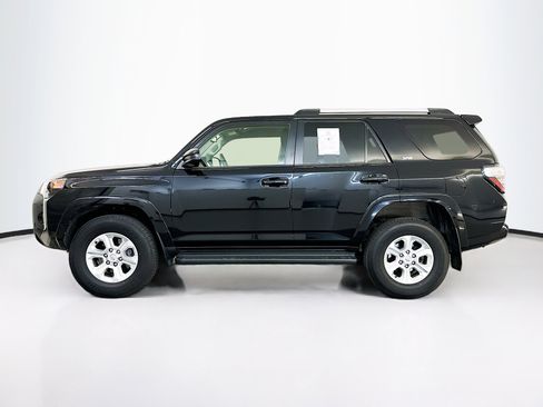 Used 2024 Toyota 4Runner SR5 image 4