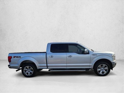 Used 2018 Ford F150 Lariat w/ Equipment Group 502A Luxury AWD/4WD image 4