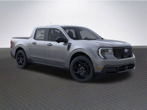 New 2026 Ford Maverick Lariat w/ Black Appearance Package image 7