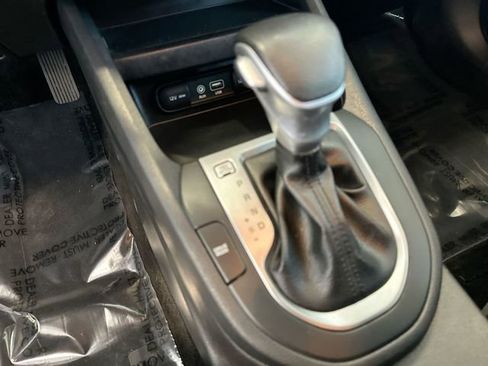 Certified 2021 Kia Forte LXS FWD image 22