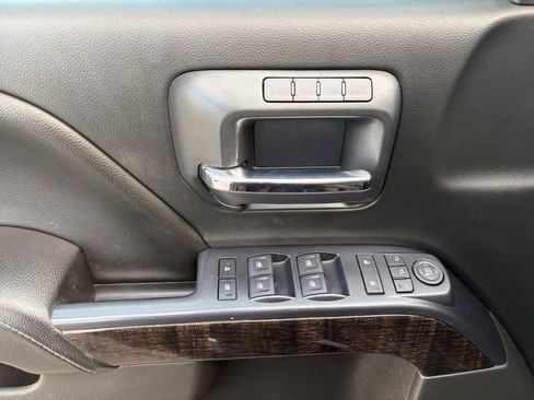 Used 2015 GMC Sierra 1500 Denali w/ Driver Alert Package AWD/4WD image 4