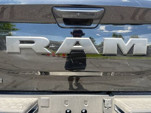 New 2026 RAM 3500 Big Horn AWD/4WD image 17