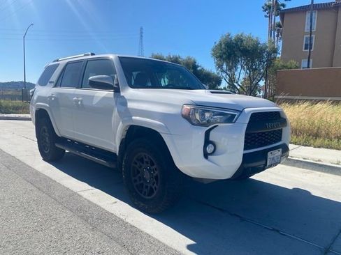Used 2016 Toyota 4Runner TRD Pro AWD/4WD image 2