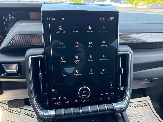 Certified 2025 GMC Yukon Elevation w/ LPO, Elevation Black Package AWD/4WD image 31