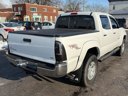 Used 2011 Toyota Tacoma 4x4 Double Cab image 5