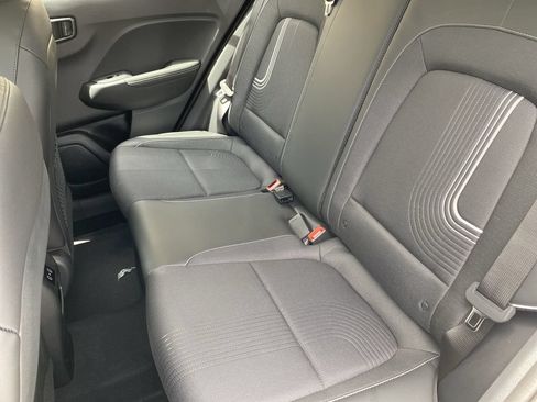 New 2026 Hyundai Venue SEL FWD image 25