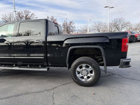 Used 2019 GMC Sierra 3500 SLT w/ Duramax Plus Package image 13
