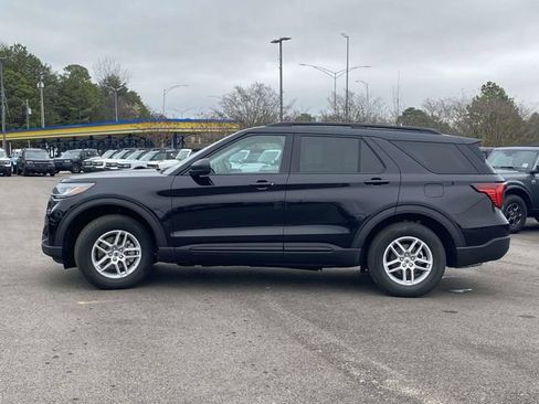New 2026 Ford Explorer Active w/ Active Comfort Package RWD image 6