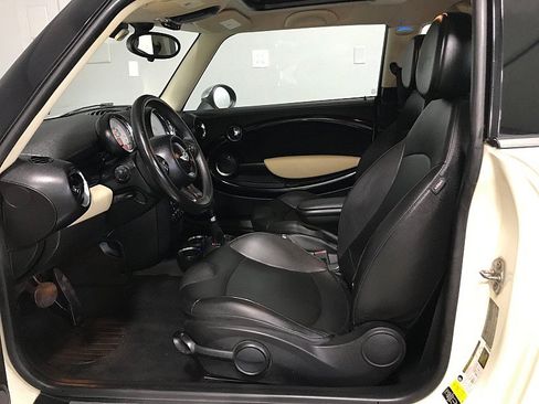 Used 2013 MINI Cooper Hardtop FWD image 10