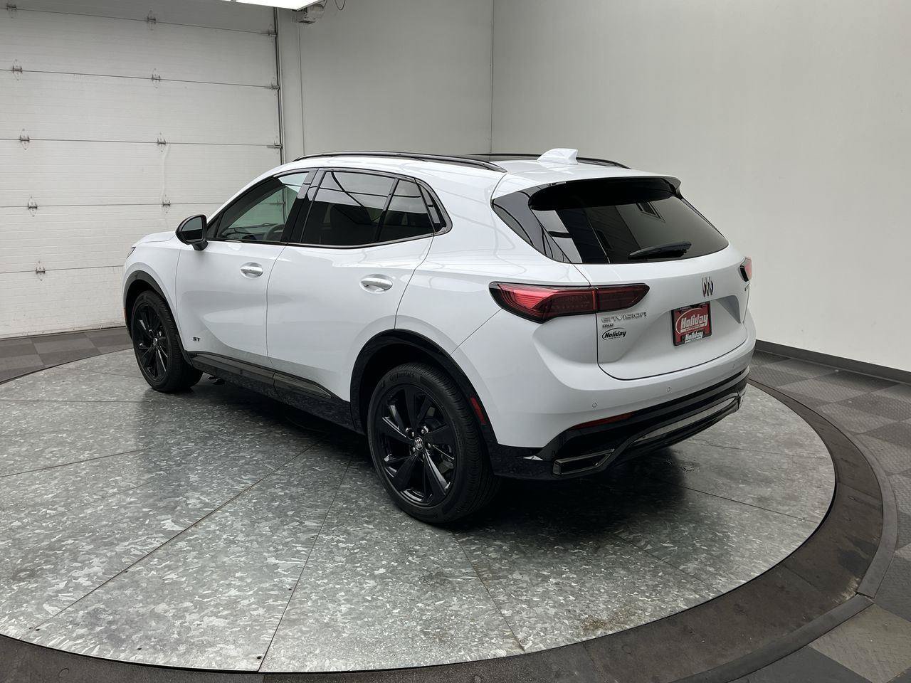 Used 2026 Buick Envision Sport Touring AWD/4WD image 2