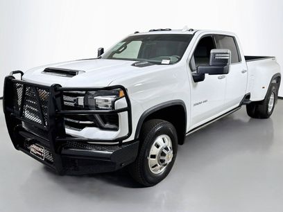Used 2025 Chevrolet Silverado 3500 LTZ w/ LTZ Convenience Package