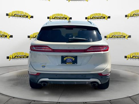 Used 2018 Lincoln MKC Premiere FWD image 4