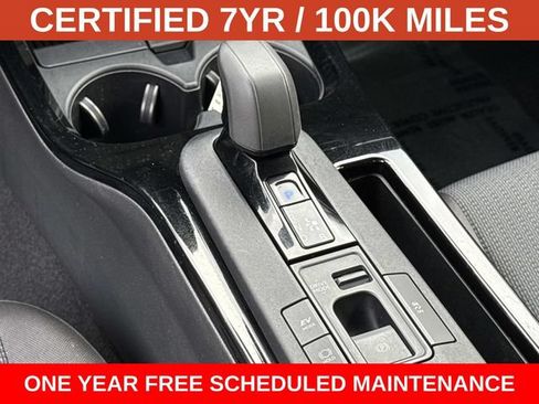 Used 2024 Toyota Prius LE FWD image 22