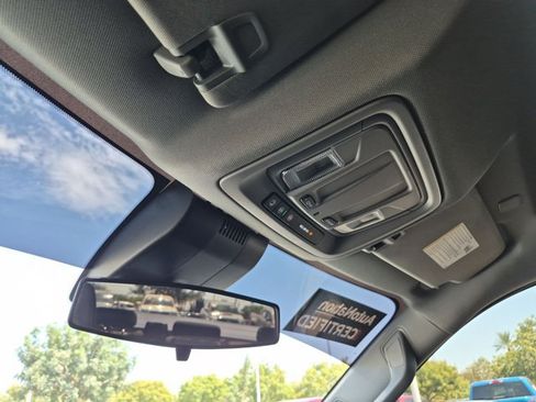 Used 2024 Chevrolet Silverado 1500 LT RWD image 21