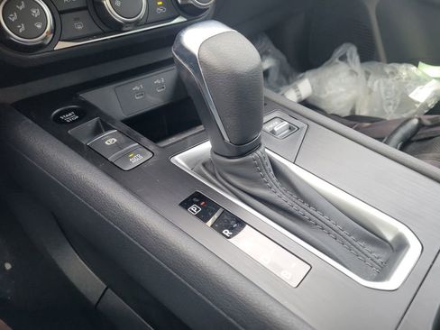 New 2026 Nissan Kicks S image 25