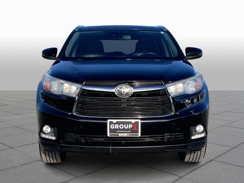 Used 2014 Toyota Highlander Limited Platinum image 3