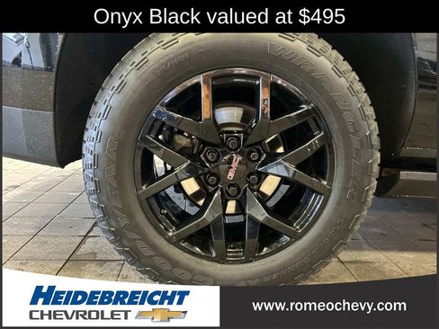 Used 2022 GMC Yukon XL AT4 w/ Max Trailering Package image 9