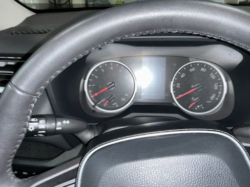 Certified 2022 Toyota RAV4 XLE Premium image 15