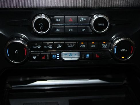 Used 2026 Ford F250 Platinum AWD/4WD image 50