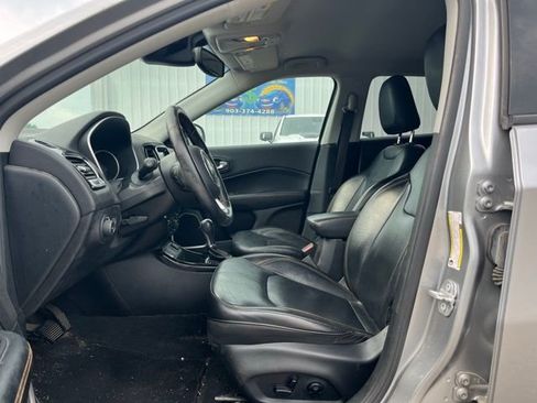 Used 2018 Jeep Compass Limited w/ Navigation Group FWD image 7