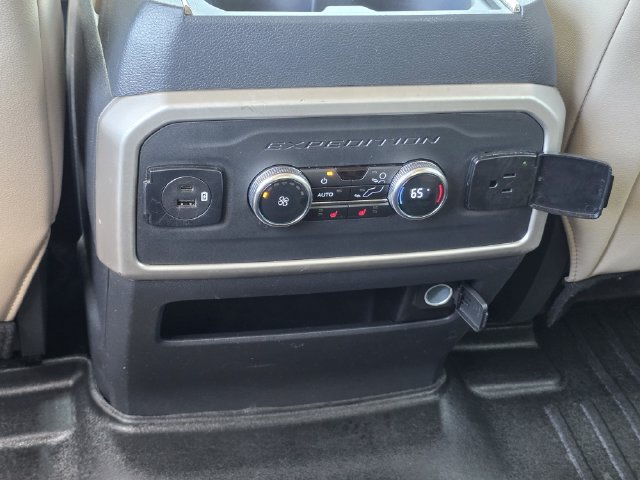 Used 2023 Ford Expedition Max Limited RWD image 23