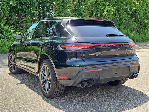 Certified 2025 Porsche Macan Turbo AWD/4WD image 3