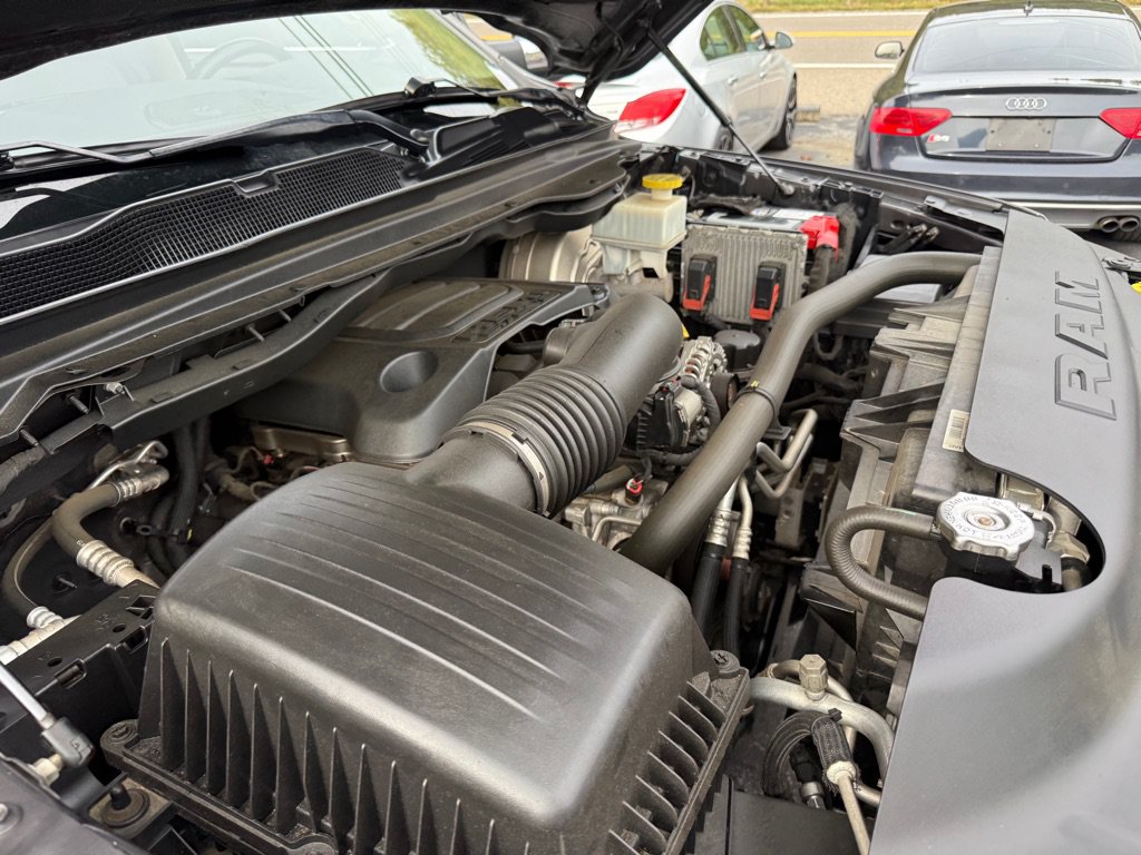 Used 2021 RAM 1500 Laramie AWD/4WD image 60