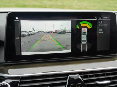 Certified 2023 BMW 530i w/ Premium Package RWD image 23