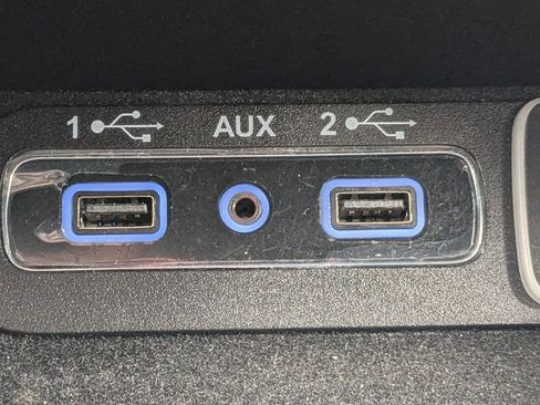 Used 2019 Jeep Grand Cherokee Limited image 22