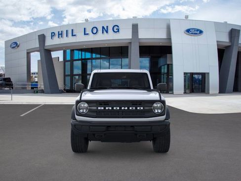 New 2025 Ford Bronco 4-Door image 6