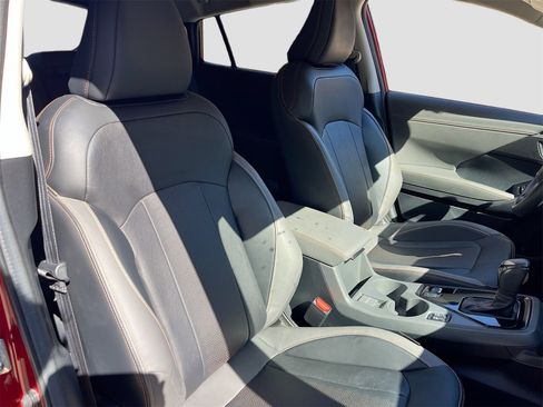 Used 2024 Subaru Crosstrek 2.5i Limited w/ Popular Package #4A image 28