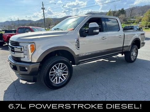 Used 2017 Ford F250 King Ranch w/ King Ranch Ultimate Package AWD/4WD image 5