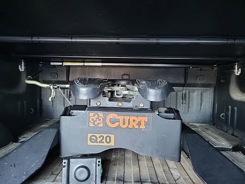 Used 2016 Chevrolet Silverado 2500 LT w/ LT Convenience Package image 14