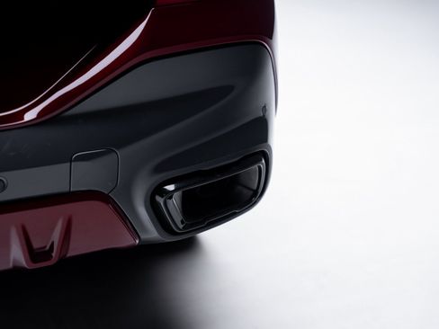 Used 2025 BMW X6 xDrive40i w/ Executive Package image 33