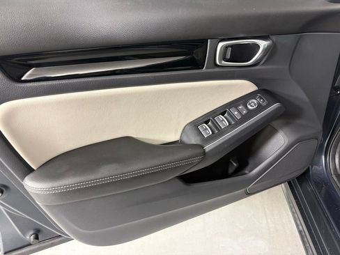 Used 2022 Honda Civic Sport Touring image 14