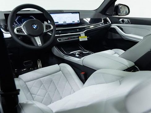 New 2026 BMW X5 xDrive40i AWD/4WD image 22