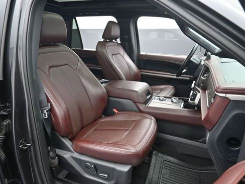 Used 2023 Ford Expedition Max Limited image 28