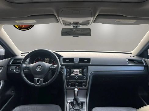 Used 2014 Volkswagen Passat TDI SE FWD image 22