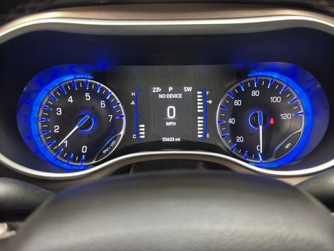 Used 2024 Chrysler Voyager LX FWD image 29