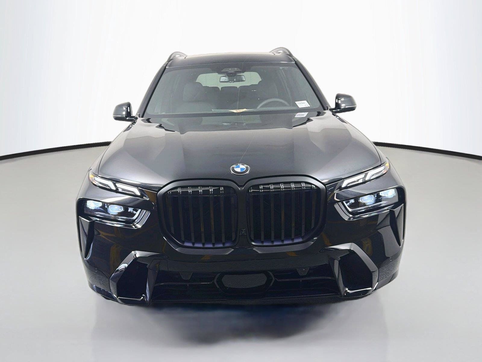 New 2027 BMW X7 xDrive40i w/ M Sport Package AWD/4WD image 2